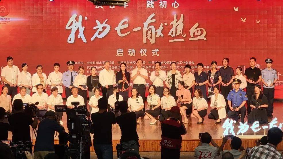 一看就不好惹的男生大概长什么样？游戏画面